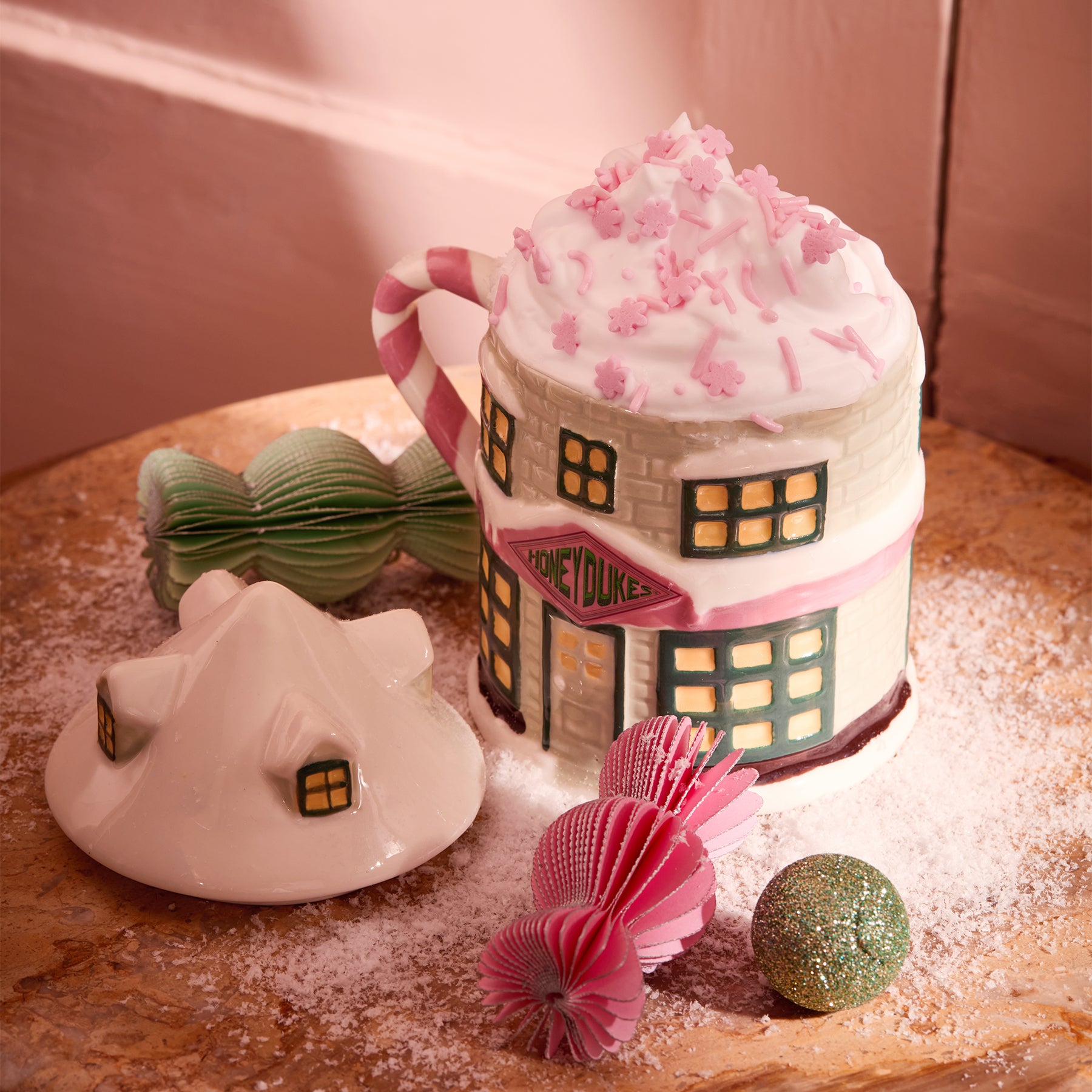 Honeydukes Christmas Mug | Harry Potter Shop JP