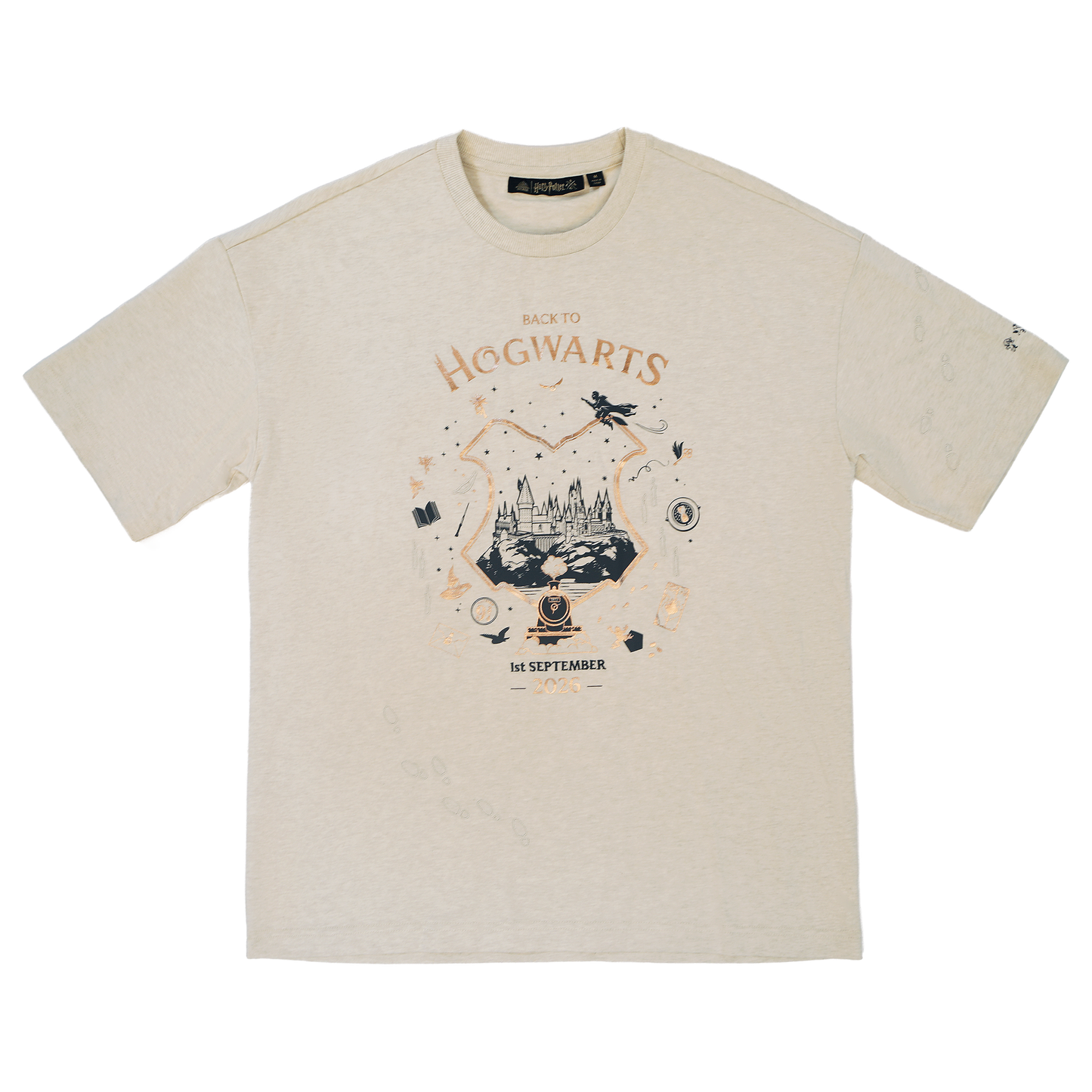 バック・トゥ・ホグワーツ 2026 Tシャツ