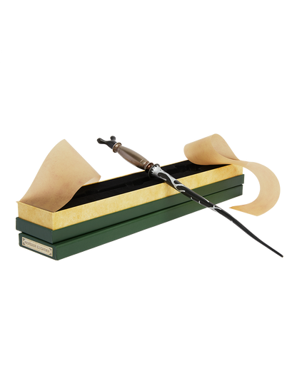 公式】スラグホーン先生 レプリカ杖 | ハリー・ポッター 公式】スラグホーン先生 レプリカ杖 | ハリー・ポッター