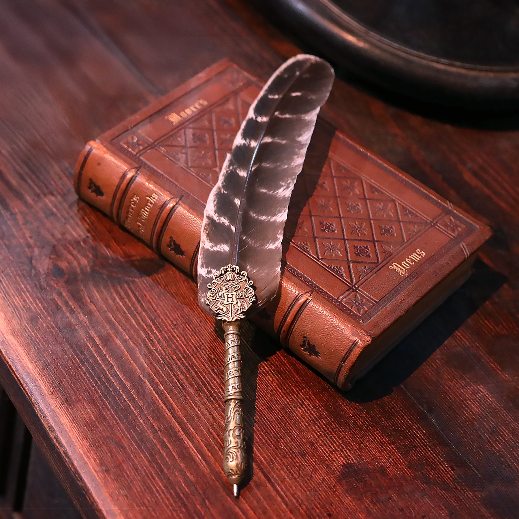 ホグワーツ プレミアム 羽根ペン | ハリー・ポッター ショップ